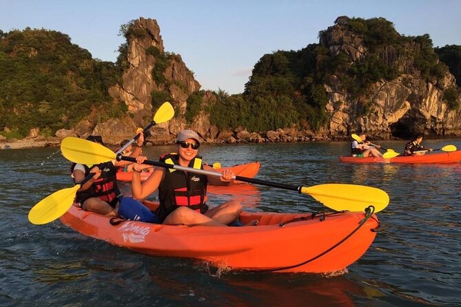 Bai Tu Long & Ha Long Bay 3-Day 2-Night Cruise from Hanoi - Who will get the most from this cruise