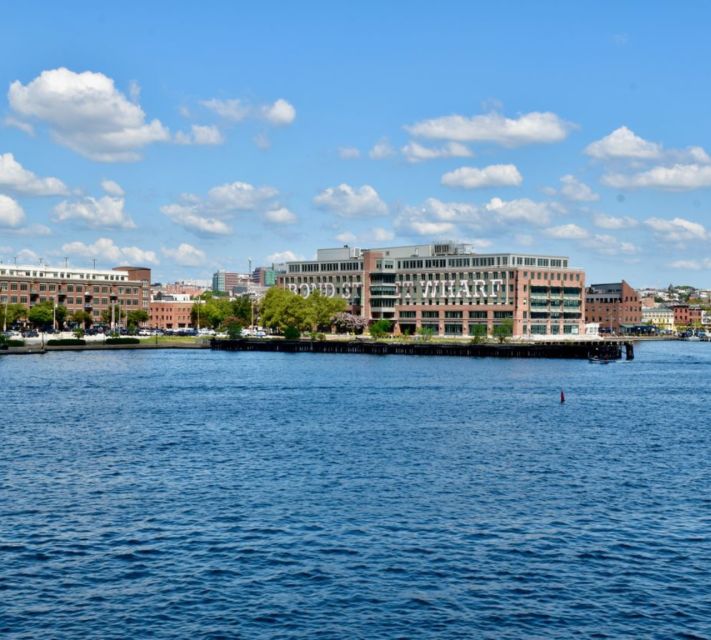 Baltimore: City Cruises Inner Harbor Sightseeing Cruise - Who gets the most from this cruise?