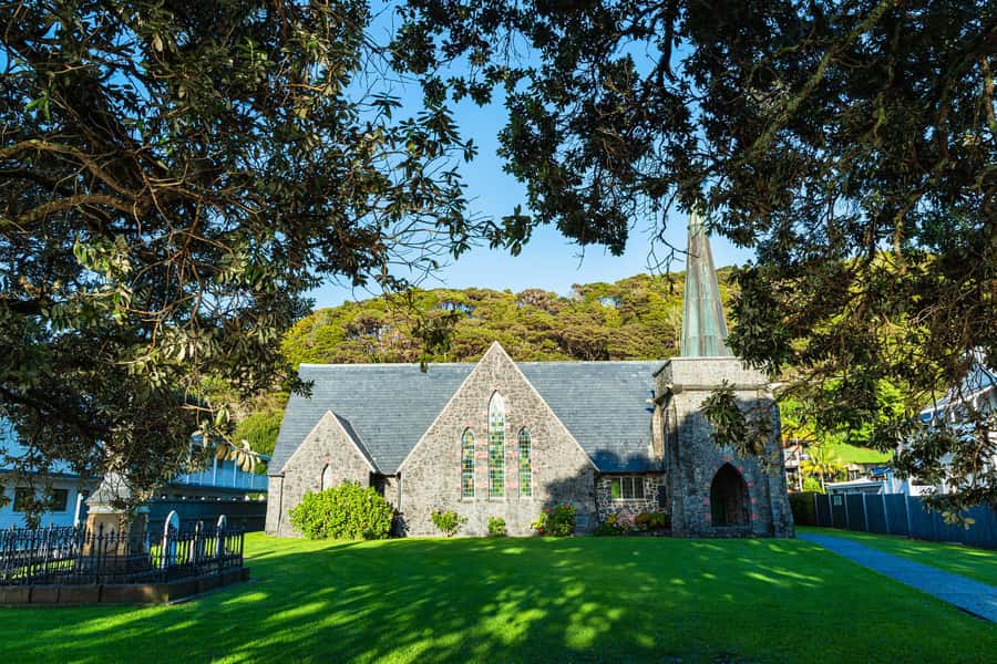 Bay of Islands: 1 Hour Scenic Bay of Islands Tour - Who will enjoy this short route most
