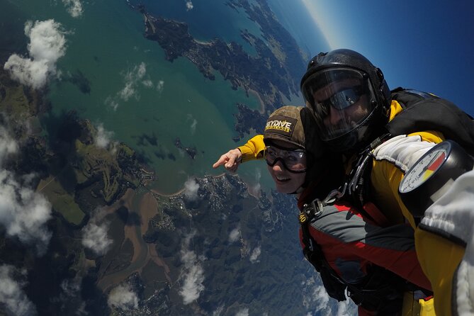 Bay of Islands: 12,000ft Skydive - Booking details that can save you trouble