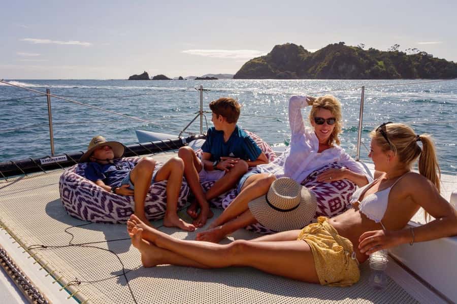 Bay of Islands 2-Hour Sundowner Evening Sailing Cruise - Practical packing advice for the 4:45 pm boarding