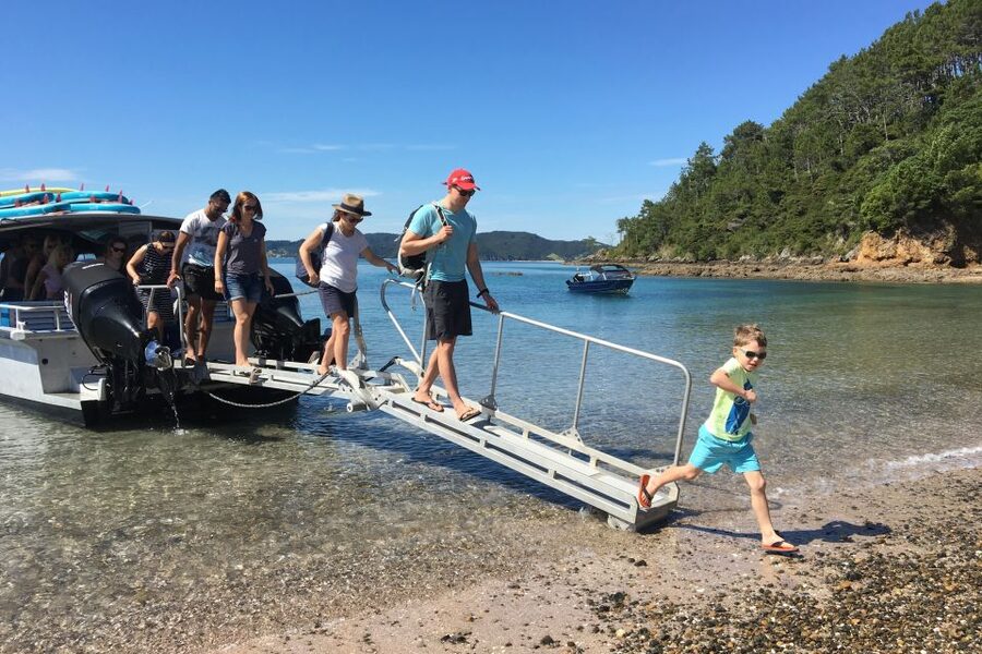 Bay of Islands: 4.5 Hour Day Cruise and Island Getaway Tour - The second island stop, where you set your own pace