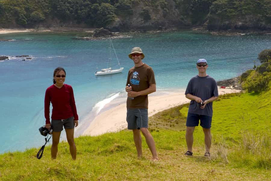 Bay of Islands: Awesome Day Sailing Tour with Island Stop - The island stop: beach, walk, and snorkeling