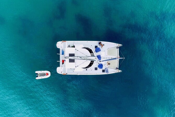 Bay of Islands: Day Sailing Cruise with Island Stop and Lunch - Why this six-hour sailing trip works so well