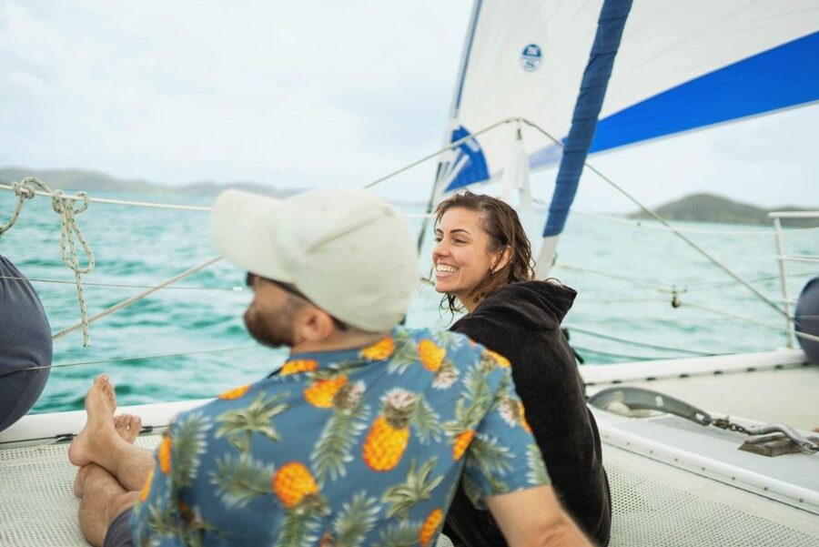Bay of Islands: Day Sailing Cruise with Island Stop & Lunch - The afternoon sail back to Paihia
