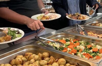 Bay of Islands: Discover the Bay Cruise with Island Lunch