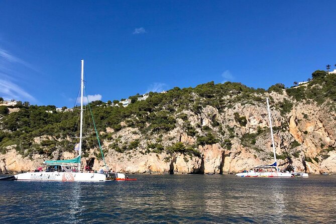Bay trip in Calpe or Altea with a sailing catamaran - Who will enjoy this catamaran ride
