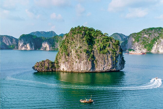 Best love - Full Day Boat Tour to Lan Ha Bay and Ha Long Bay - Kayaking through the Dark and Bright Cave