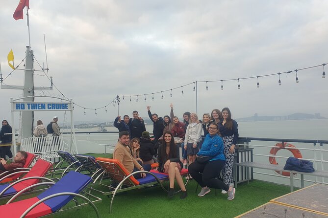 Best seller Halong bay 6 hours cruise - The return cruise and evening arrival in Hanoi