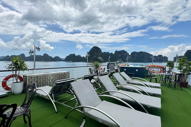 Best Value Ha Long bay 1 day - Lunch, kayak, swimming, transfer - Boarding at Tuan Chau Island