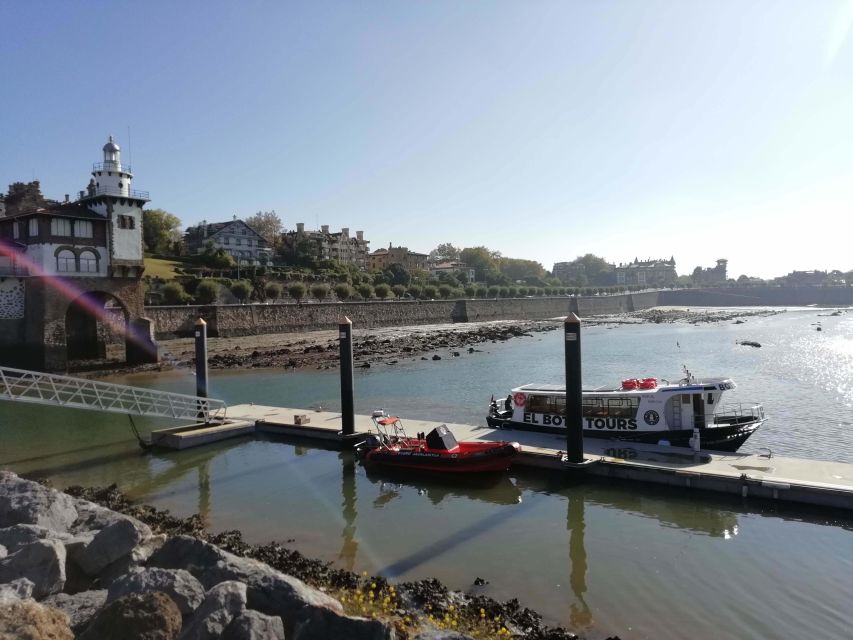 Bilbao: Bilbao Estuary and Abra Bay Boat Tour - Deusto Canal and Bilbao’s changing city face