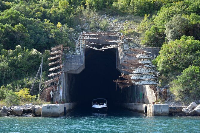 Blue Cave and Kotor Bay Luxurious Cruise Tour 3H+ - The guide and the pace of the day