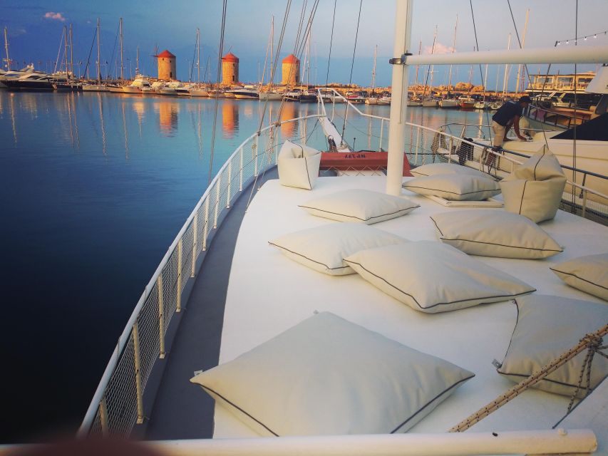 Boat Trip to Anthony Quinn's Bay (Food & Drinks Included) - Is $102 a fair price?