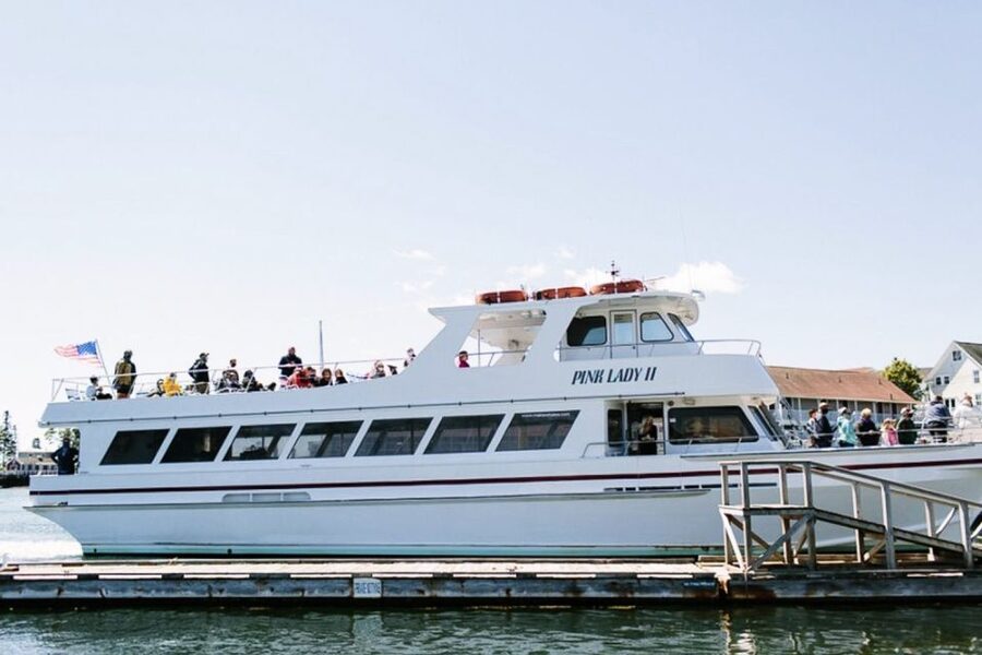 Boothbay Harbor Cruise: Lighthouses, Lobster Haul, and Seals - Leaving Commercial Street and Entering the Harbor