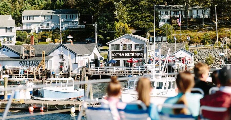 Boothbay Harbor Cruise: Lighthouses, Lobster Haul, and Seals - Inner Harbor Views and Summer Colonies