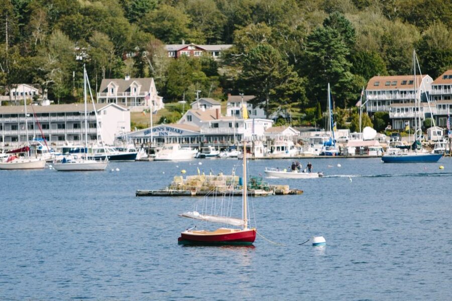 Boothbay: Lighthouses & Islands Harbor Cruise - Who will enjoy this cruise most
