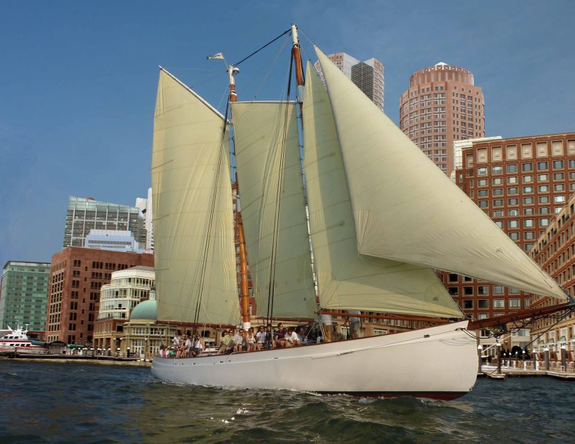 Boston: Downtown Harbor Sailing Cruise - How much commentary should you expect?