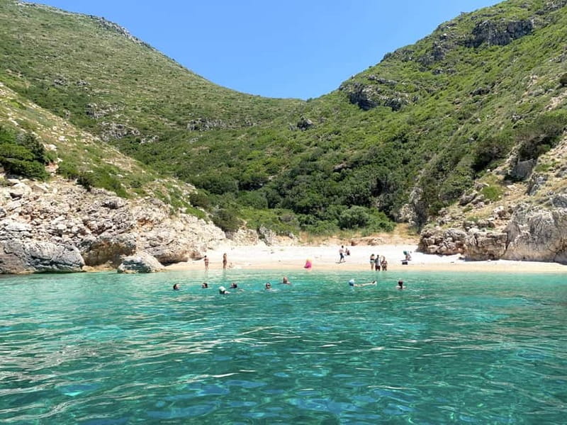 Bristan Bay Speedboat Tour Vlore - Bristan is a relaxed mid-day pause
