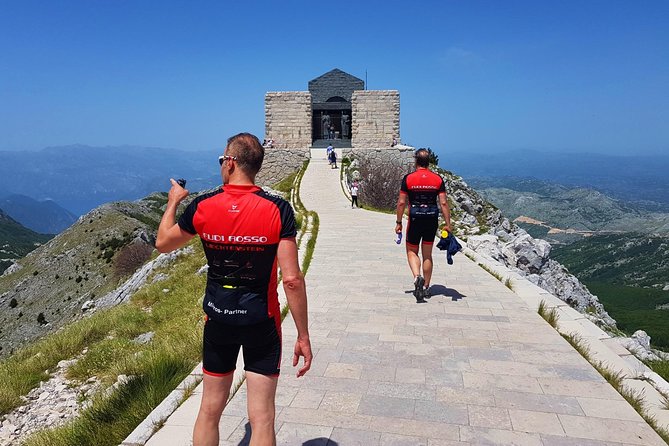 Cable car + Electric MTB from Njegos Mausoleum to Kotor bay - The Njegos Mausoleum and a pause in Njeguši