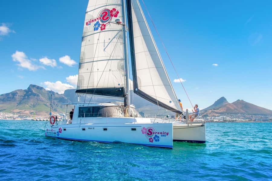 Cape Town Waterfront and Bay: Sailing Trip - Is $25 a good value?