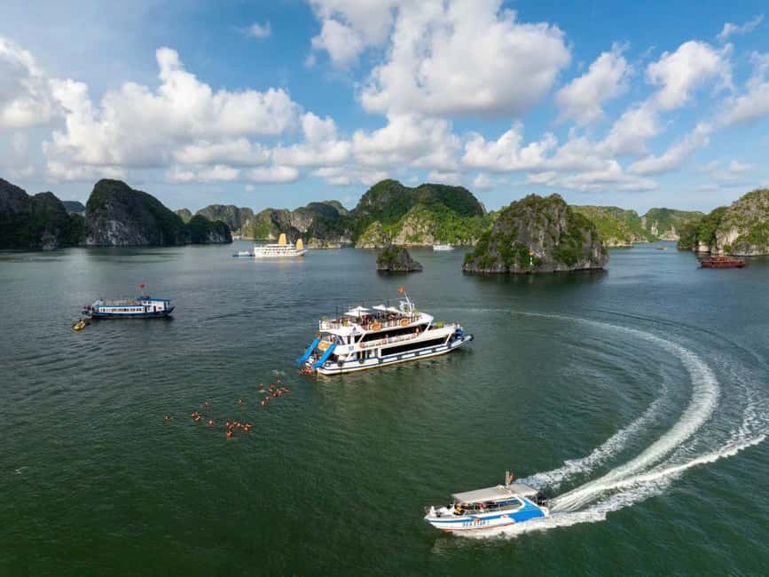 Cat Ba/Ha Noi: Lan Ha and Monkey Island Full Day Boat Trip - Cruising into Lan Ha Bay