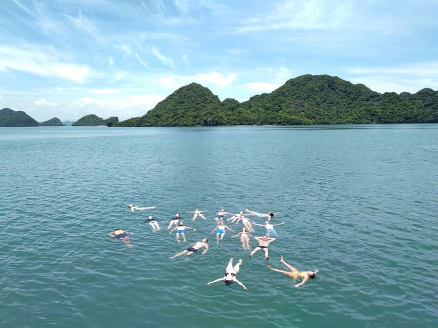 Cat Ba Island: Full-Day Cruise to Lan Ha Bay and Ha Long Bay - The sunset ride back to Cat Ba