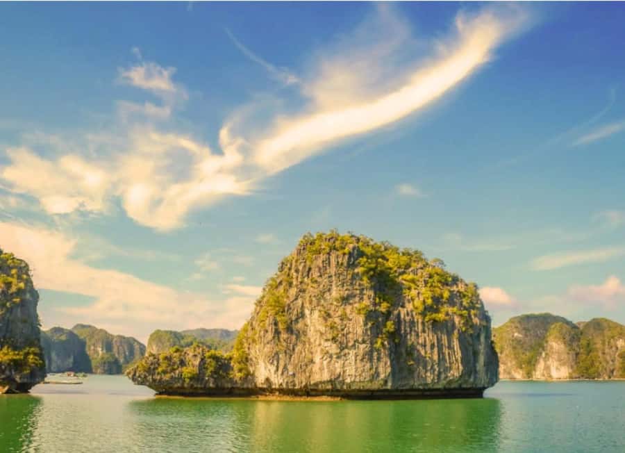 Cat Ba Island - Lan Ha Bay Sunset Tour: Kayak and Swim - Swimming and Jumping From the Boat