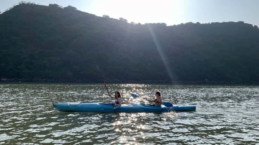 Cat Ba Island - Lan Ha Bay Sunset Tour: Kayak and Swim - Timing, Pickup, and Practical Preparation