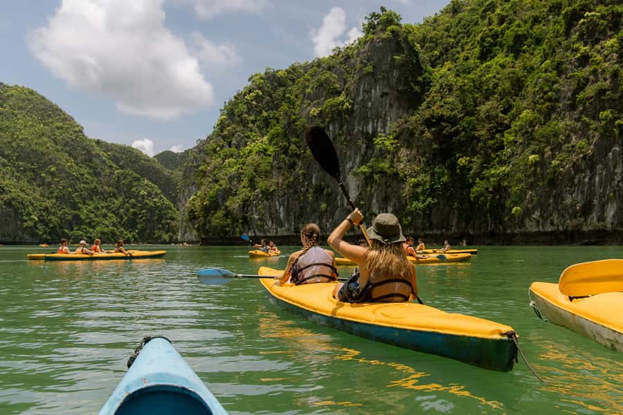 Cat Ba: Lan Ha & Ha Long Bay Kayak & Snorkel Boat Tour - Cruising from Lan Ha Bay toward Ha Long Bay