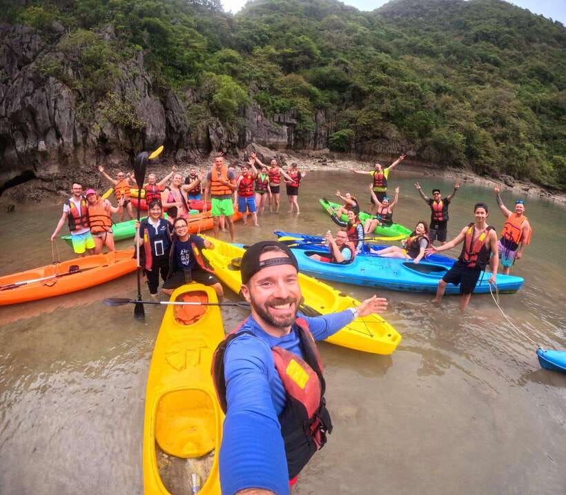 Cat Ba: Lan Ha, HaLong bay full day- biking, kayaking, lunch - Beo Harbour and the floating fishing village