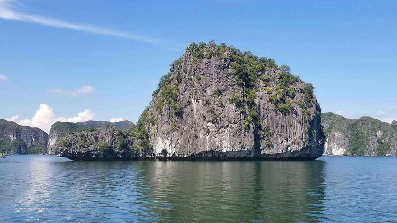 Cat Ba: Sunset on Lan Ha Bay with Sunset Party - Practical tips for a smoother afternoon