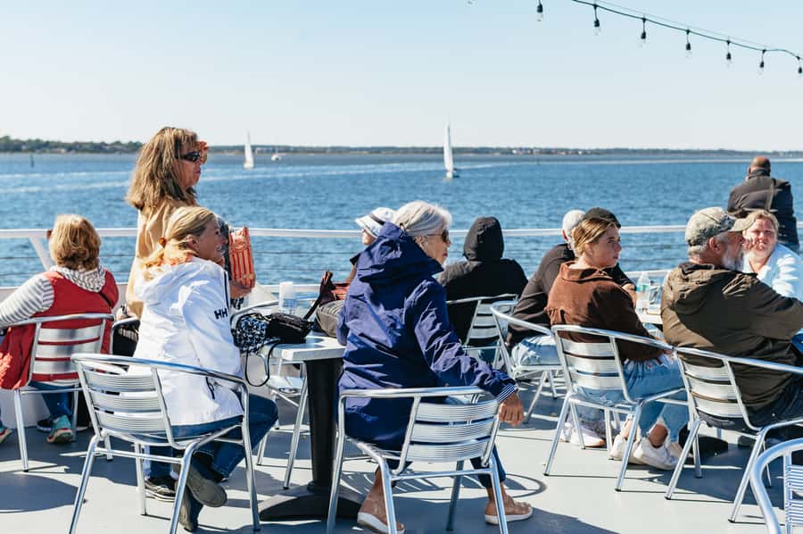 Charleston: Daytime or Sunset Historic Harbor Cruise - Charleston Harbor and the 20-mile route