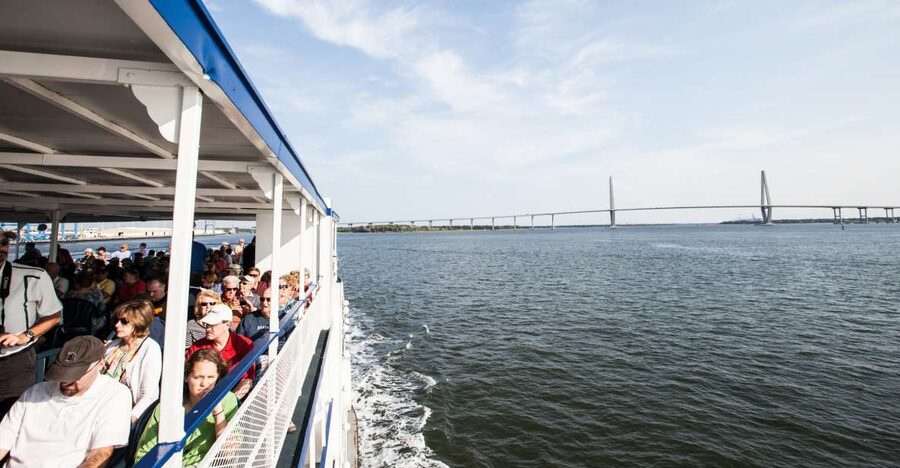 Charleston: Sightseeing Harbor Tour & Dolphin Watch - Why this harbor cruise works so well
