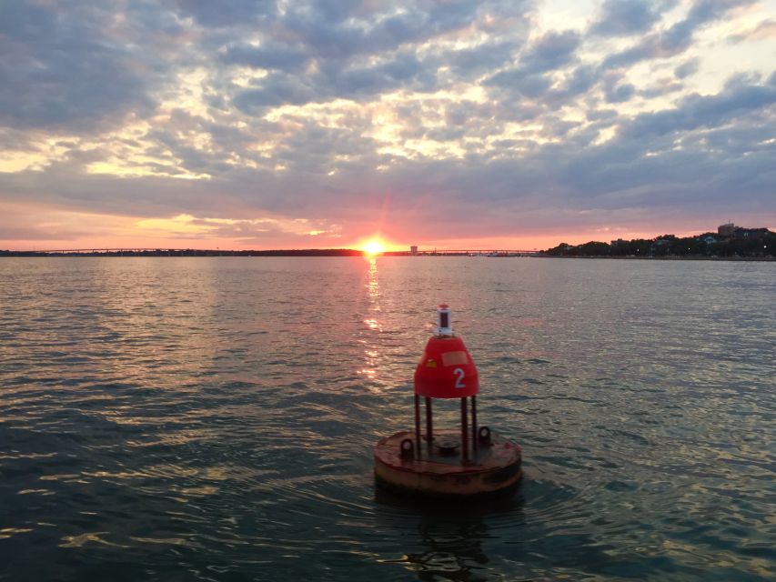 Charleston: Sunset Harbor Cruise - The Battery and Charleston’s waterfront from the harbor