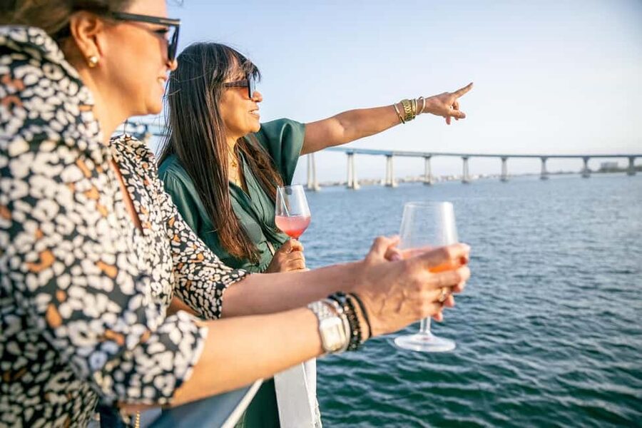 City Cruises San Diego: Best of the Bay Scenic Harbor Tour - North Island Naval Air Station and Coronado Island