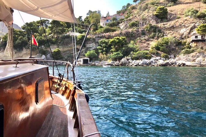 Classic Boat Tour in Palermo - What the $102.84 price really covers