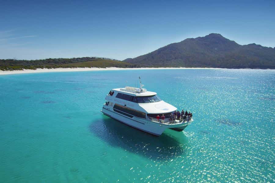 Coles Bay: Wineglass Bay Adults-Only Cruise with Lunch - Seeing Freycinet From the Sea