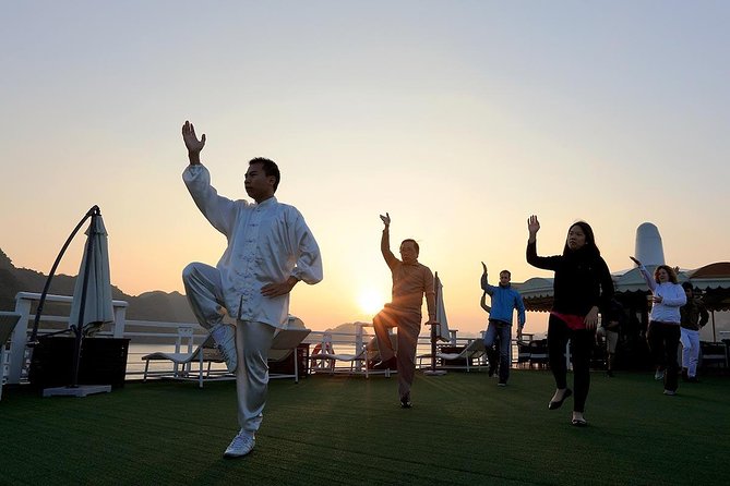 Cruising Halong Bay - Lan Ha Bay 2 Days on boat - Cabin with balcony - From Hanoi at 9:00 am to the Hai Phong wharf