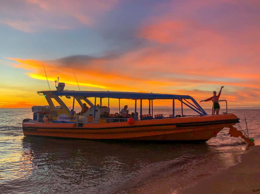Darwin: Sunset Harbour Cruise with Fish and Chips Dinner - Why this Darwin sunset cruise works so well