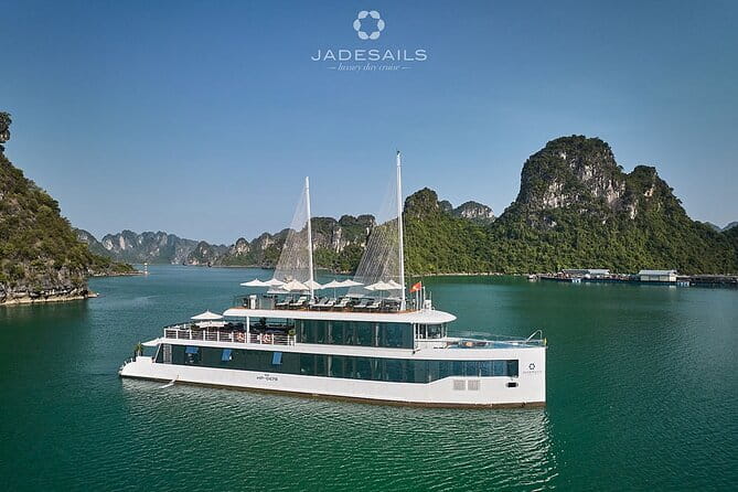Day Trip - Luxury Experience in Ha Long Bay by Saquila Yacht - What the $43.52 price really covers