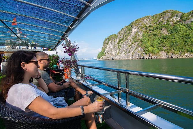 Day Trip - Luxury Experience in Ha Long Bay by Saquila Yacht - Timing, group size, and practical comfort