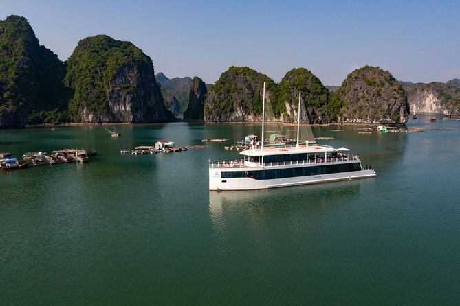 DELUXE Halong Cruise 1 Day Tour From Hanoi - Daily Operated - Getting Out of Hanoi by Expressway