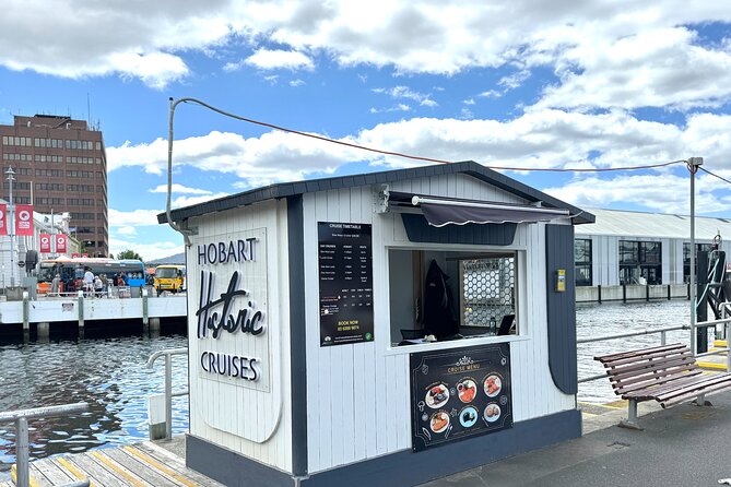 Derwent River Historic Harbour Cruise From Hobart - The south route: Battery Point, Sandy Bay, and the eastern shore