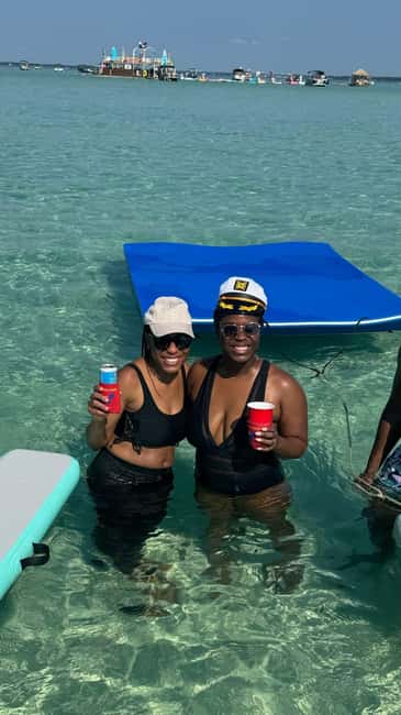 Destin: Crab Island Boat Adventure With Cruise Destin Bay - A comfortable setup for three hours