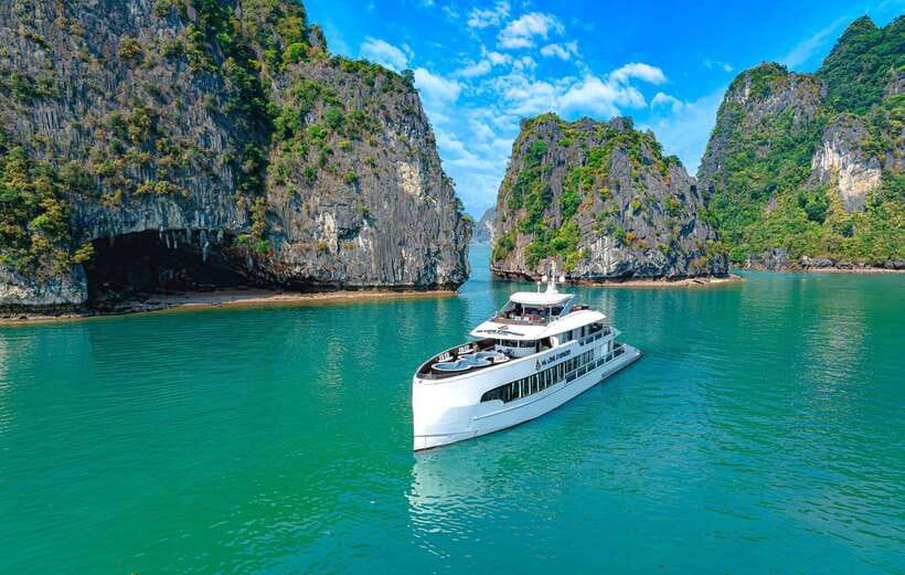 Discover Halong Symphony The Most Stunning Cruise In The Bay - Ti Top Island and Its 45-Minute Beach Stop