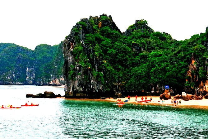 Discover Lan Ha Bay Viet Hai Village Hike to Ha Long bay - Returning to Lan Ha Bay by kayak