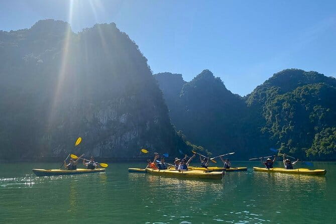 Discover Lan Ha Bay Viet Hai Village Hike to Ha Long bay - Who should book this experience