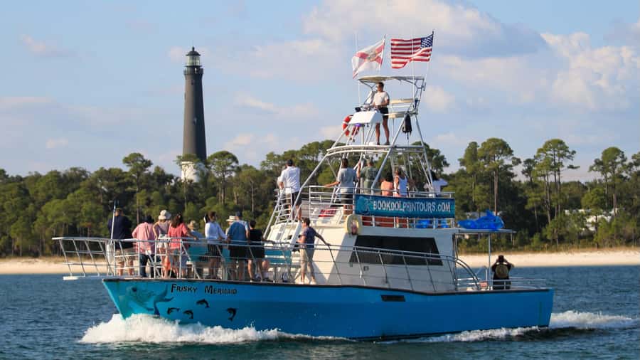 Dolphin & Scenic Bay Sightseeing Cruise Up to 49, Pensacola - Setting out behind Shaggy’s at Pensacola Beach
