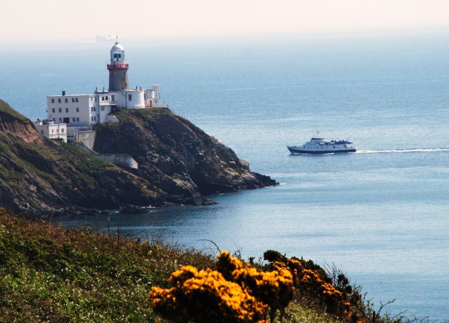 Dublin Bay: Cruise from the City Centre to Dun Laoghaire - The docklands view gives the ride a useful beginning
