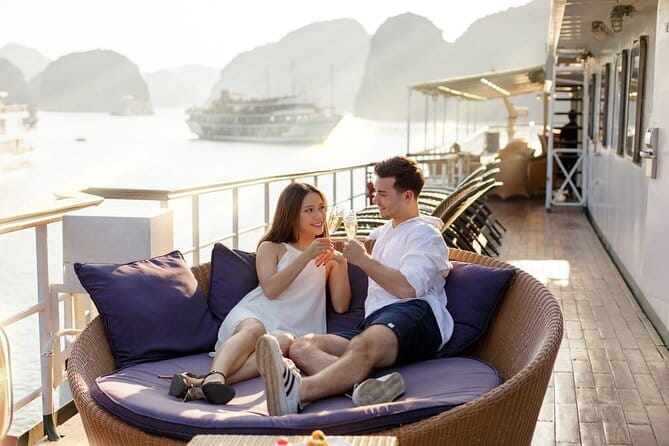 Emeraude Cruise 2 days 1 night Ha Long Bay Tour - Ti Top Island, swimming, and the climb for the view